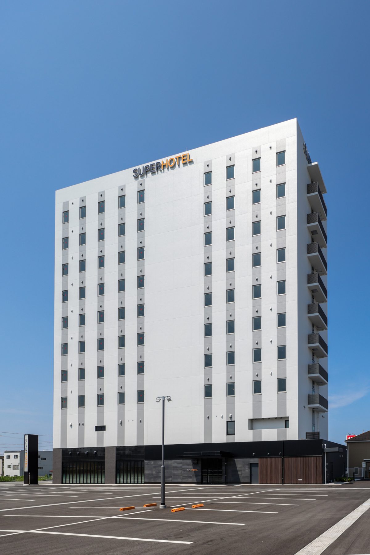 スーパーホテル滋賀・長浜天然温泉 外観北東面